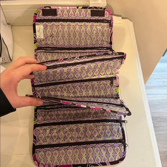 Vera Bradley Floral Quilted Travel/Jewelry Bag - Picture 3 of 5